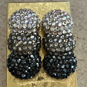 VINTAGE RICHARD  KERR CLIPON EARRINGS